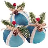 Set 3 globuri Holly, cu crenguta de brad si conuri, 8cm, albastru deschis